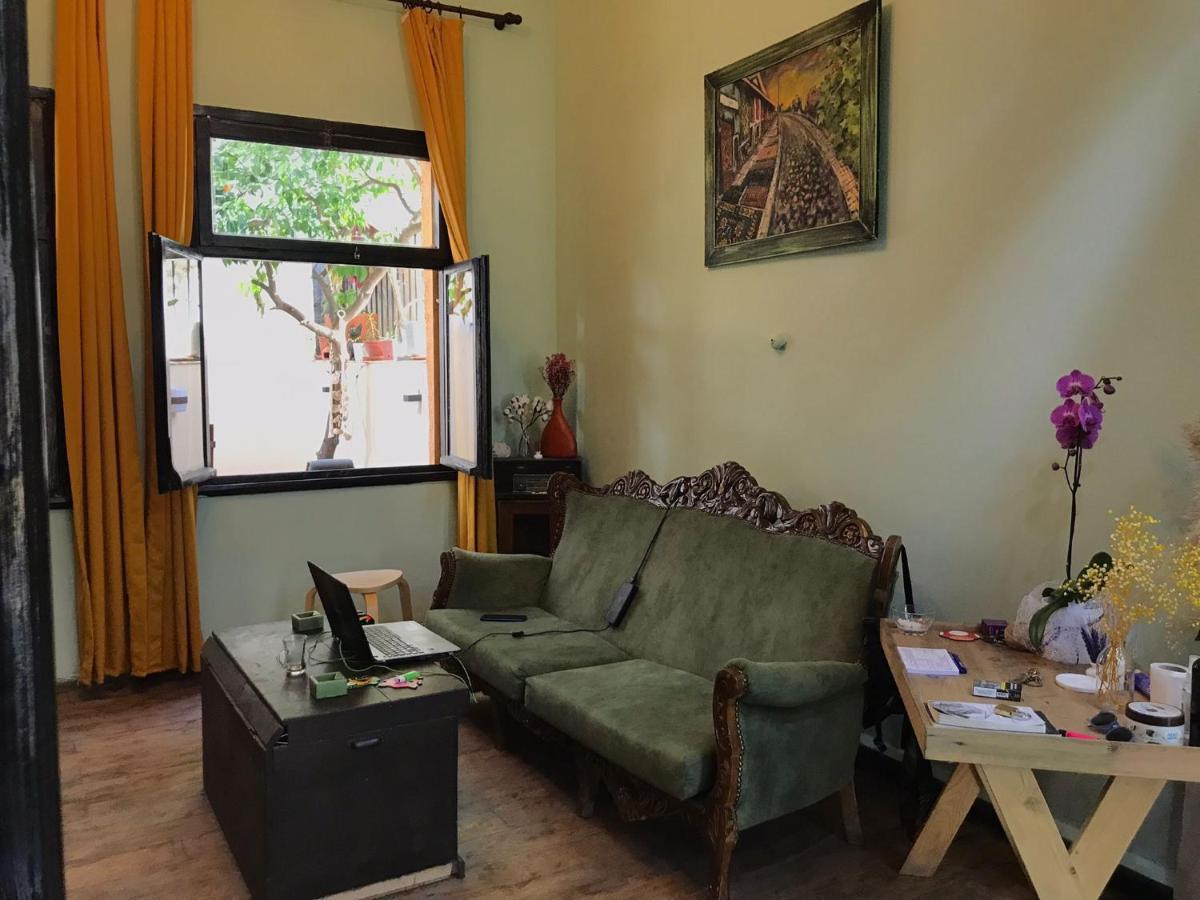 Titan House Hostel İzmir Exterior foto